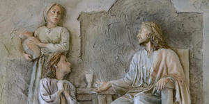 Holy sisters! 4 Pairs of female siblings  who helped each other to God