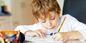 Cet été, les parents comptent bien faire travailler leurs enfants !