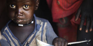 Catholic agency helping hordes of refugees deal with hunger