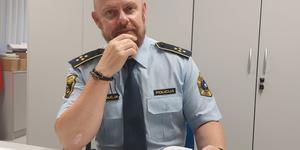 La agitada vida de Mirko, capellán de la policía