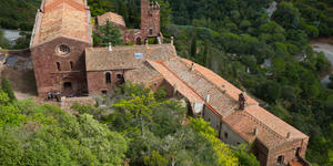 Exploring the former monastery-castle of Sant Miquel D’Escornalbou