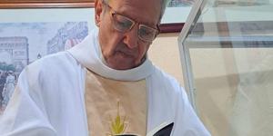 Conoce al sacerdote que cumplió 69 años de feliz ministerio