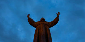 Pope Leo proposes a prayer to St. Francis of Assisi