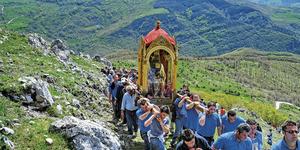 Journey to the Black Madonna of Viggiano, Italy