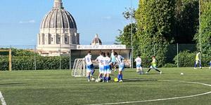 Même le petit État du Vatican a son championnat de football !