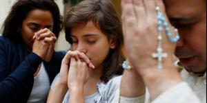 El Rosario como camino de esperanza en mayo