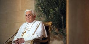 Irish theologian and Japanese sculptor win 2024 Ratzinger Prize