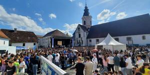 Dan, ki ga je naredil Gospod. Stična je pozdravila več kot 5.000 mladih src