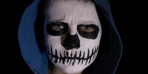 Zaginiona książka Fultona Sheena. Co się dzieje, gdy świat nie odróżnia dobra od zła?