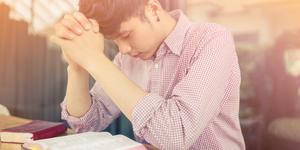 Teach kids silent meditation with this ‘Prayer Challenge’