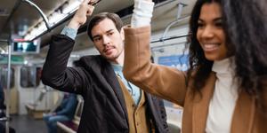 Se souvenir de son ex, jeux de séduction au boulot… Ces situations qui abiment le couple