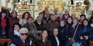 Estos voluntarios ofrecen vínculos a ancianos que sufren soledad