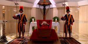 (VIDEO) La capilla funeraria del Papa Francisco