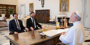Première journée diplomatique chargée pour le pape Léon XIV