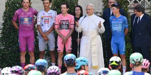 Pope starts June with a perfect summer prayer