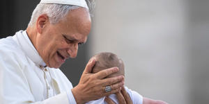 Why Pope Leo is the ultimate “Papa Pope”