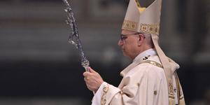 Pope backs effort for ‘full visible communion’ with Orthodox