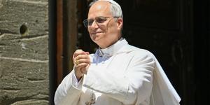 “El periodo estival puede ayudarnos a bajar el ritmo”, subraya el Papa