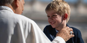 Messe du Pape : venir avec de jeunes enfants ou pas ?