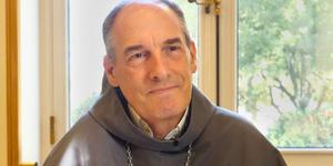 Cardinal Bustillo : “Sans engagement, la démocratie se fragilise et tombe dans la tyrannie ou l’anarchie”