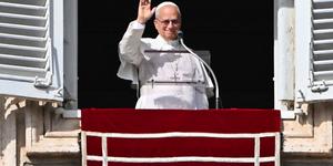 El Papa invita a visitar los cementerios y reflexionar sobre la promesa de vida eterna