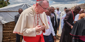 „Nie jesteście sami”. Kard. Parolin w Mozambiku z przesłaniem dla prześladowanych chrześcijan
