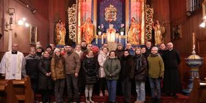 Organizuje katechezy dla dorosłych. „Przykazanie 11.: nie kombinuj”