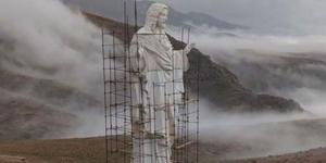 No Líbano, um Cristo monumental como sinal de esperança