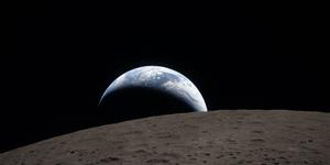 Artemis II: A voice was waiting for them at the Moon