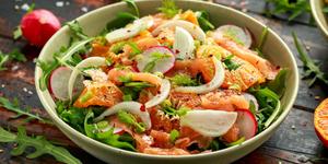 [RECETTE] Quatre idées de salades rafraîchissantes