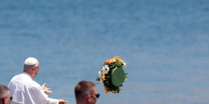 Pope Leo XIV in Canary Islands: “Dignity has no passport”