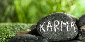 ¿Los cristianos pueden creer que les afecta el karma?