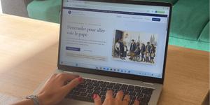 Pour voir Léon XIV, les pèlerins passent aussi par les petites annonces