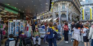 “Nous l’attendons avec impatience” : Lourdes en pleine effervescence avant l’arrivée du Pape