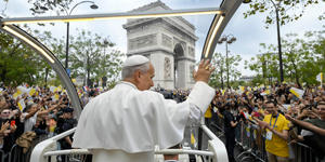 El papa León y las sorprendentes cosas que cambió en París