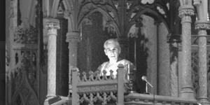 Una homilía perdida de Fulton Sheen reaparece en Newark