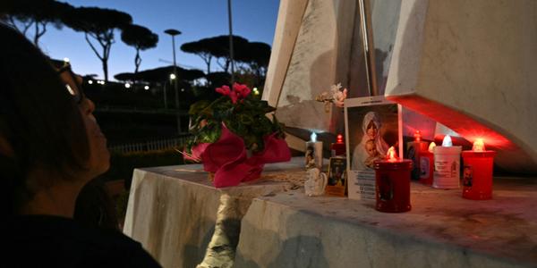 Au lendemain de son opération, Léon XIV concélèbre la messe