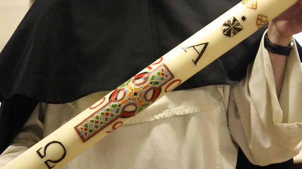 PASCHAL,CANDLE