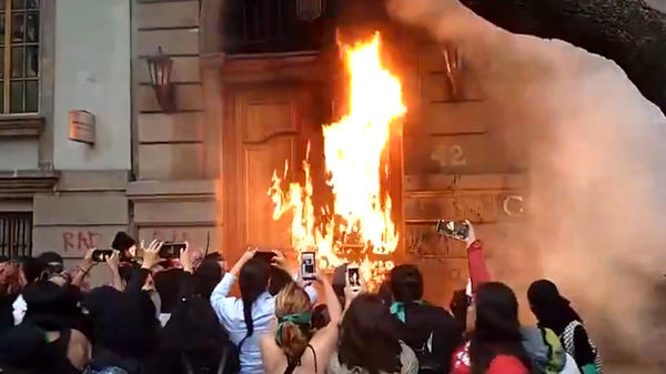 Vandalismo feminista no México