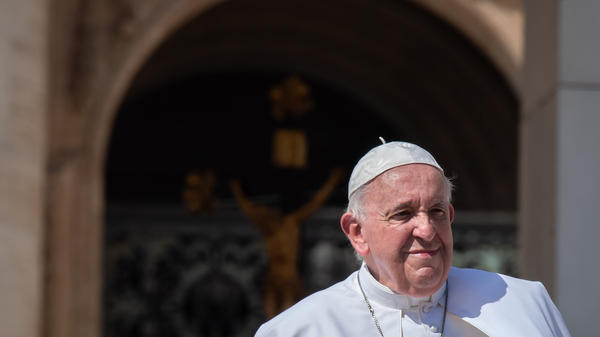 Pope-Francis-general-audience-Antoine-Mekry-ALETEIA