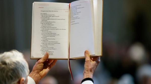 evangeliaire-messe-liturgie-de-la-parole