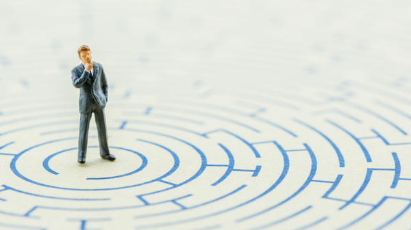 EFFORT-DECISION-CHOIX-COMPLEXE-shutterstock