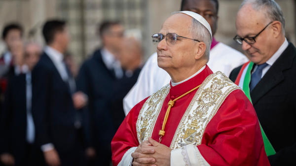 pope-leo-xiv-immaculate-conception-spanish-steps-rome-december-2025