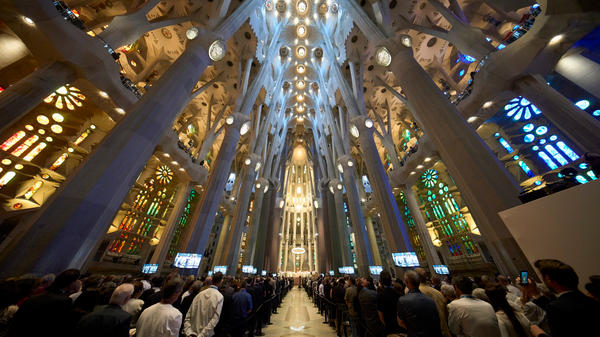 pope-leo-xiv-barcelona-basilica-sagrada-familia