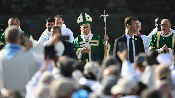 pope-leo-xiv-arrives-celebrate-mass-prairie-shrine-our-lady-lourdes-france-september-27-2026