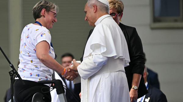 pope-leo-xiv-welcomes-marguerite-hourt-accueil-notre-dame-lourdes-france-september-27-2026