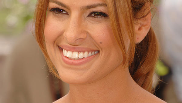 EVA MENDES