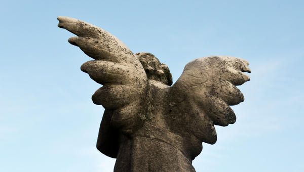 ANGEL STATUE