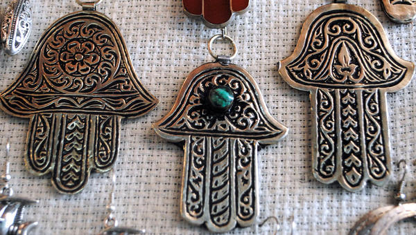 AMULET