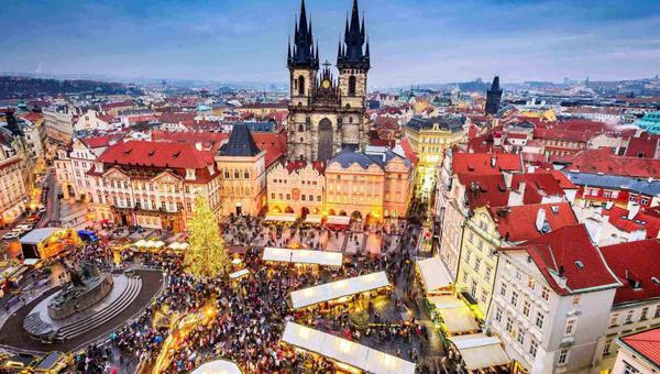 JARMARKI BOŻONARODZENIOWE W EUROPIE